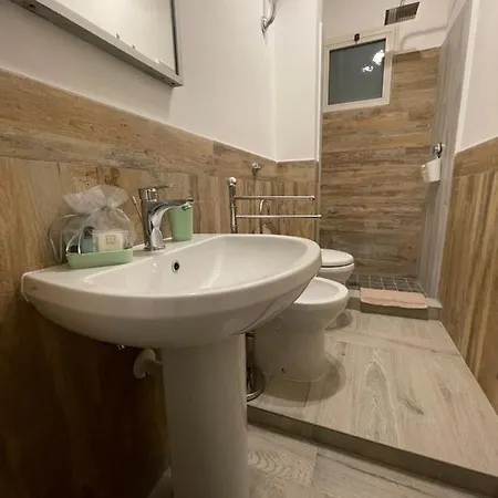 Sangallo Apartment